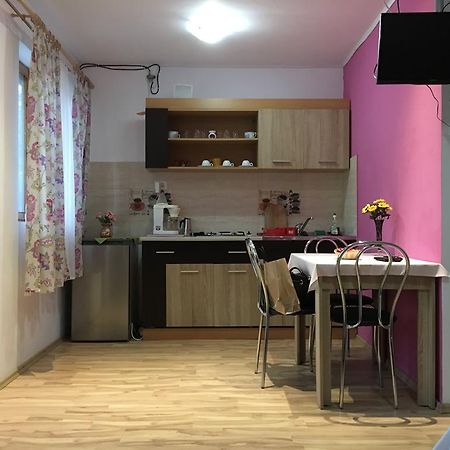 Apartamente Rodica Западен Ефорие Екстериор снимка