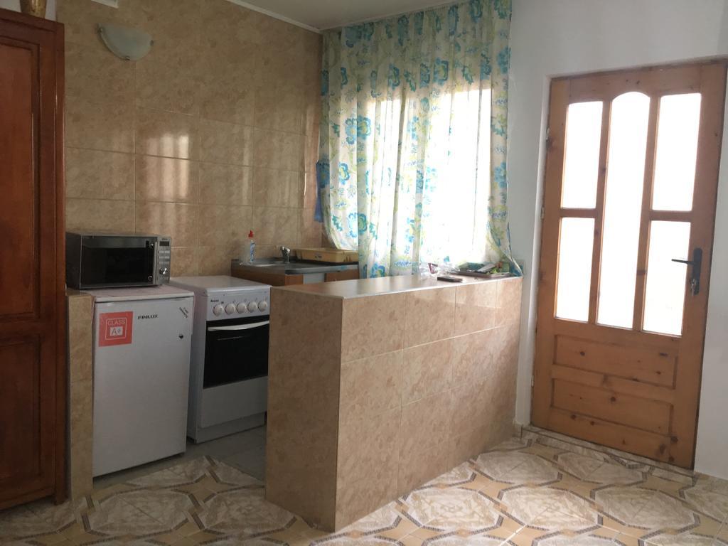 Apartamente Rodica Западен Ефорие Екстериор снимка