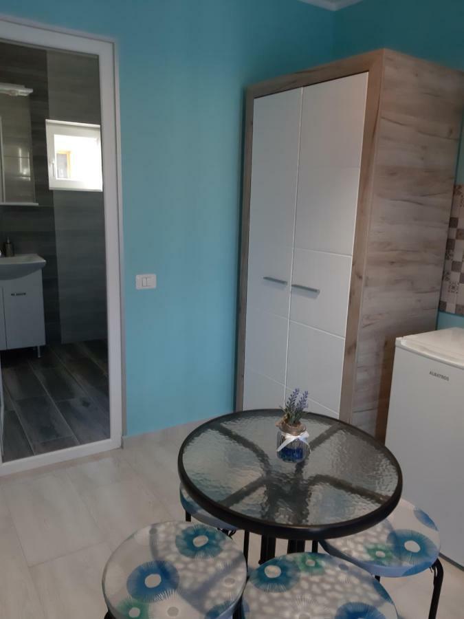 Apartamente Rodica Западен Ефорие Екстериор снимка